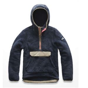THE NORTH FACE CAMPSHIRE PULLOVER HOODIE WOMEN'S (**No Tags Never Worn**)